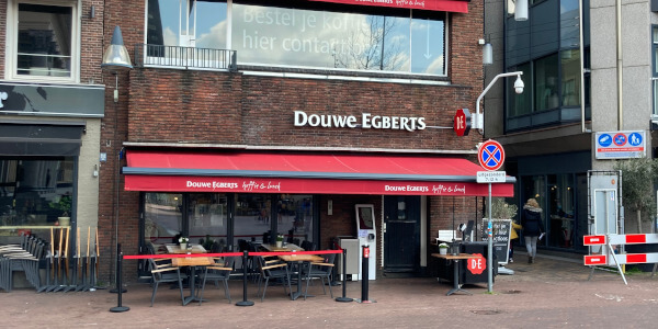 Ein Kaffee in Leeuwarden bei DE Café